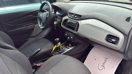 CHEVROLET ONIX 1.0 MPFI JOY 8V FLEX 4P MANUAL CHEVROLET ONIX 1.0 MPFI JOY 8V FLEX 4P MANUAL